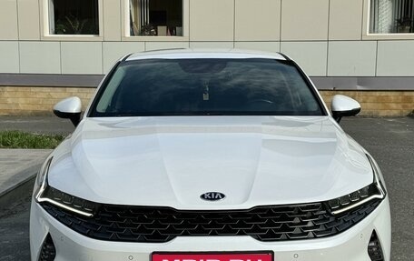 KIA K5, 2021 год, 2 950 000 рублей, 1 фотография