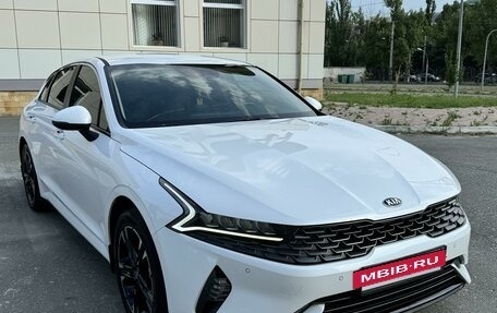 KIA K5, 2021 год, 2 950 000 рублей, 2 фотография