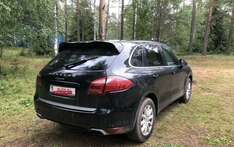 Porsche Cayenne III, 2012 год, 2 200 000 рублей, 2 фотография