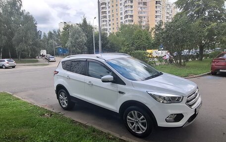 Ford Kuga III, 2019 год, 2 000 000 рублей, 2 фотография