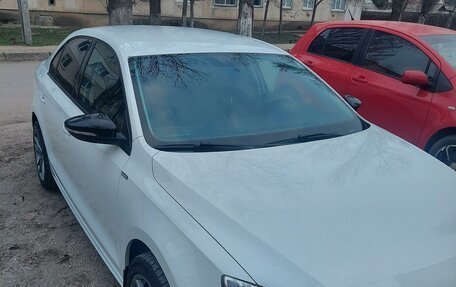 Volkswagen Jetta VI, 2016 год, 1 595 000 рублей, 2 фотография