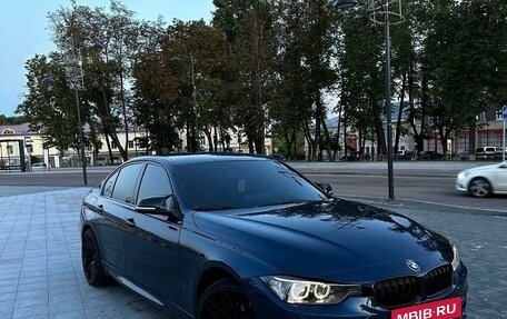 BMW 3 серия, 2013 год, 2 350 000 рублей, 3 фотография