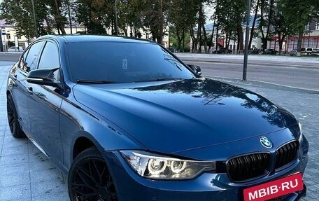 BMW 3 серия, 2013 год, 2 350 000 рублей, 4 фотография