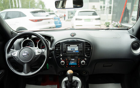 Nissan Juke II, 2011 год, 1 112 000 рублей, 8 фотография