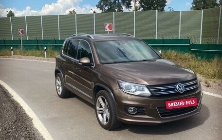 Volkswagen Tiguan I, 2013 год, 2 000 000 рублей, 2 фотография