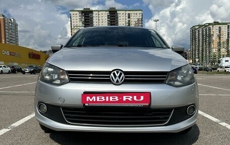 Volkswagen Polo VI (EU Market), 2012 год, 950 000 рублей, 5 фотография