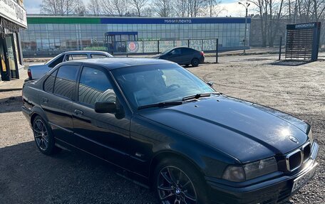 BMW 3 серия, 1996 год, 400 000 рублей, 3 фотография