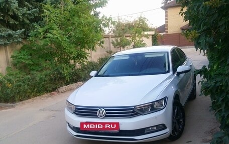 Volkswagen Passat B8 рестайлинг, 2016 год, 1 750 000 рублей, 5 фотография