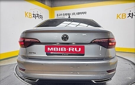 Volkswagen Jetta VII, 2021 год, 1 779 000 рублей, 2 фотография