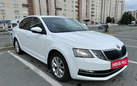 Skoda Octavia, 2018 год, 2 100 000 рублей, 2 фотография