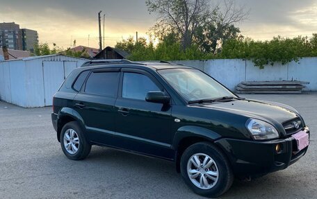 Hyundai Tucson III, 2008 год, 1 190 000 рублей, 2 фотография