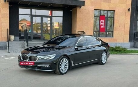 BMW 7 серия, 2017 год, 3 550 000 рублей, 2 фотография