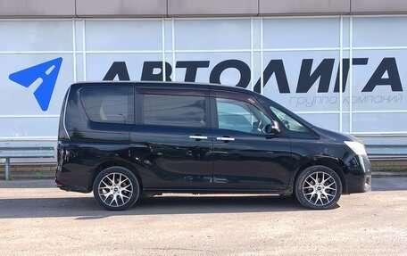 Nissan Serena IV, 2011 год, 1 292 000 рублей, 5 фотография