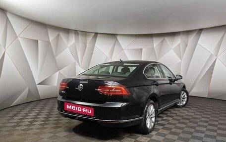 Volkswagen Passat B8 рестайлинг, 2019 год, 2 449 700 рублей, 2 фотография