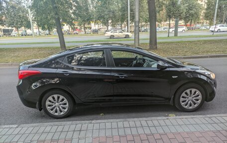 Hyundai Elantra V, 2011 год, 880 000 рублей, 3 фотография