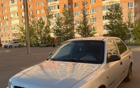 Hyundai Accent II, 2002 год, 335 000 рублей, 2 фотография