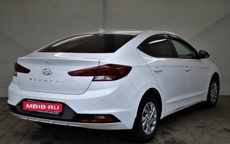 Hyundai Elantra VI рестайлинг, 2019 год, 1 795 000 рублей, 4 фотография