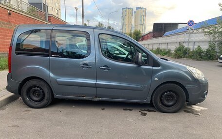 Citroen Berlingo II рестайлинг, 2011 год, 650 000 рублей, 2 фотография