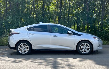 Chevrolet Volt II, 2016 год, 1 700 000 рублей, 3 фотография