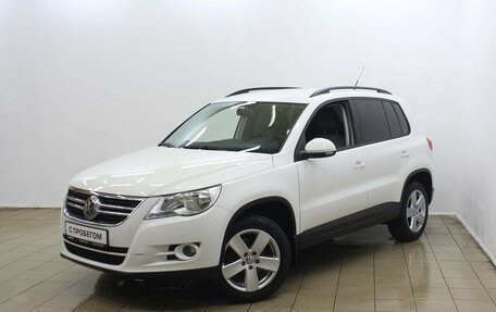 Volkswagen Tiguan I, 2010 год, 890 000 рублей, 2 фотография