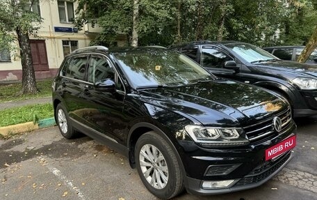 Volkswagen Tiguan II, 2017 год, 2 450 000 рублей, 4 фотография