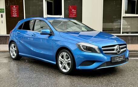 Mercedes-Benz A-Класс, 2014 год, 1 800 000 рублей, 2 фотография