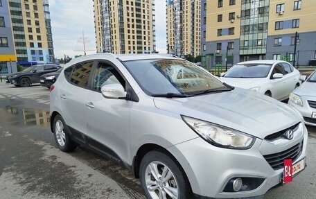 Hyundai ix35 I рестайлинг, 2013 год, 1 660 000 рублей, 2 фотография