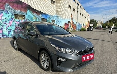 KIA cee'd III, 2019 год, 1 890 000 рублей, 2 фотография