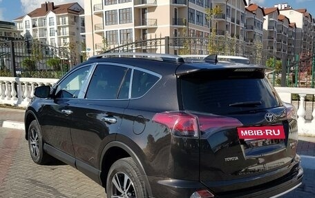 Toyota RAV4, 2015 год, 2 790 000 рублей, 6 фотография