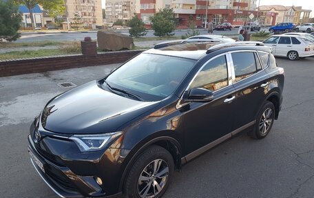 Toyota RAV4, 2015 год, 2 790 000 рублей, 8 фотография