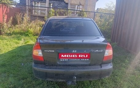 Hyundai Accent II, 2005 год, 350 000 рублей, 2 фотография