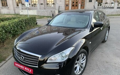 Infiniti M, 2012 год, 2 150 000 рублей, 2 фотография