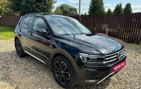 Volkswagen Tiguan II, 2019 год, 3 900 000 рублей, 8 фотография