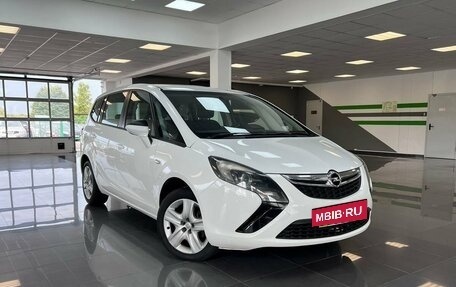 Opel Zafira C рестайлинг, 2013 год, 1 345 000 рублей, 4 фотография