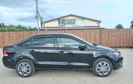 Volkswagen Polo VI (EU Market), 2011 год, 650 000 рублей, 3 фотография