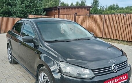 Volkswagen Polo VI (EU Market), 2011 год, 650 000 рублей, 2 фотография