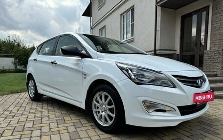 Hyundai Solaris II рестайлинг, 2016 год, 1 320 000 рублей, 2 фотография