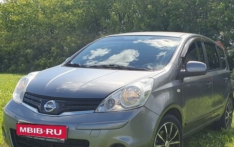 Nissan Note II рестайлинг, 2013 год, 800 000 рублей, 2 фотография