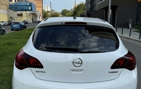 Opel Astra J, 2010 год, 950 000 рублей, 4 фотография