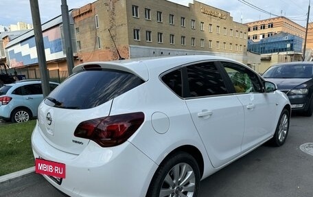 Opel Astra J, 2010 год, 950 000 рублей, 3 фотография