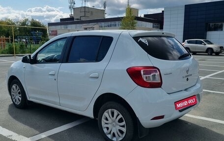 Renault Sandero II рестайлинг, 2014 год, 830 000 рублей, 2 фотография