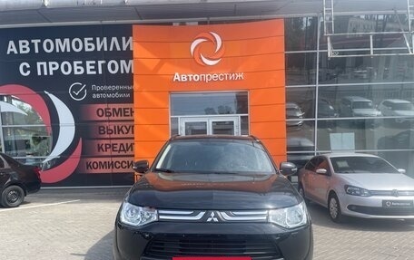 Mitsubishi Outlander III рестайлинг 3, 2012 год, 1 550 000 рублей, 2 фотография