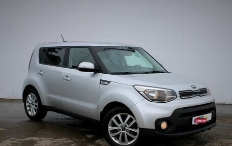 KIA Soul II рестайлинг, 2017 год, 1 489 000 рублей, 3 фотография