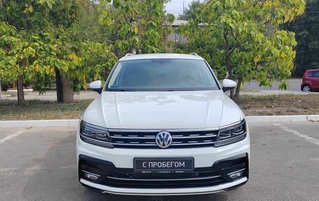 Volkswagen Tiguan II, 2018 год, 3 461 500 рублей, 2 фотография