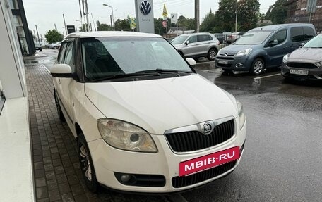 Skoda Fabia II, 2010 год, 619 000 рублей, 2 фотография