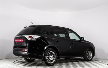 Mitsubishi Outlander III рестайлинг 3, 2012 год, 989 000 рублей, 5 фотография