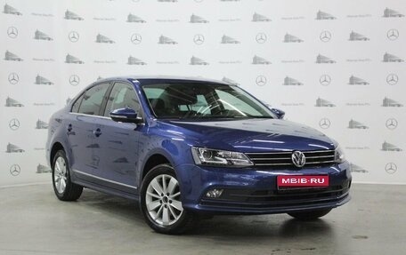 Volkswagen Jetta VI, 2017 год, 1 740 000 рублей, 3 фотография