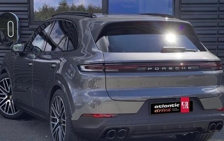 Porsche Cayenne III, 2024 год, 14 250 000 рублей, 3 фотография