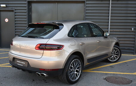 Porsche Macan I рестайлинг, 2017 год, 5 300 000 рублей, 4 фотография