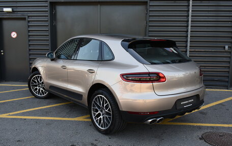 Porsche Macan I рестайлинг, 2017 год, 5 300 000 рублей, 3 фотография